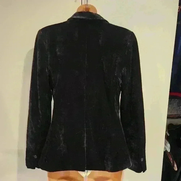 Cupcakes & Cashmere Women's Black Velvet Two-Button Coat Blazer Jacket - Picture 7 of 15
